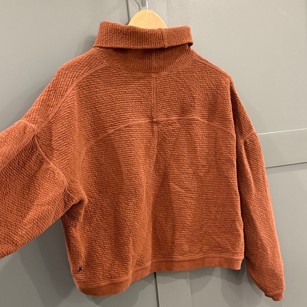 Lululemon Peaceful Moments Pullover Ancient Copper M/L Turtleneck Crop Ribbed